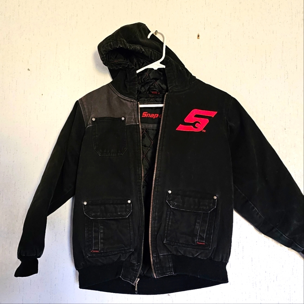 Snap-on brand youth heavy canvas jacket in size Large.  In like new condition